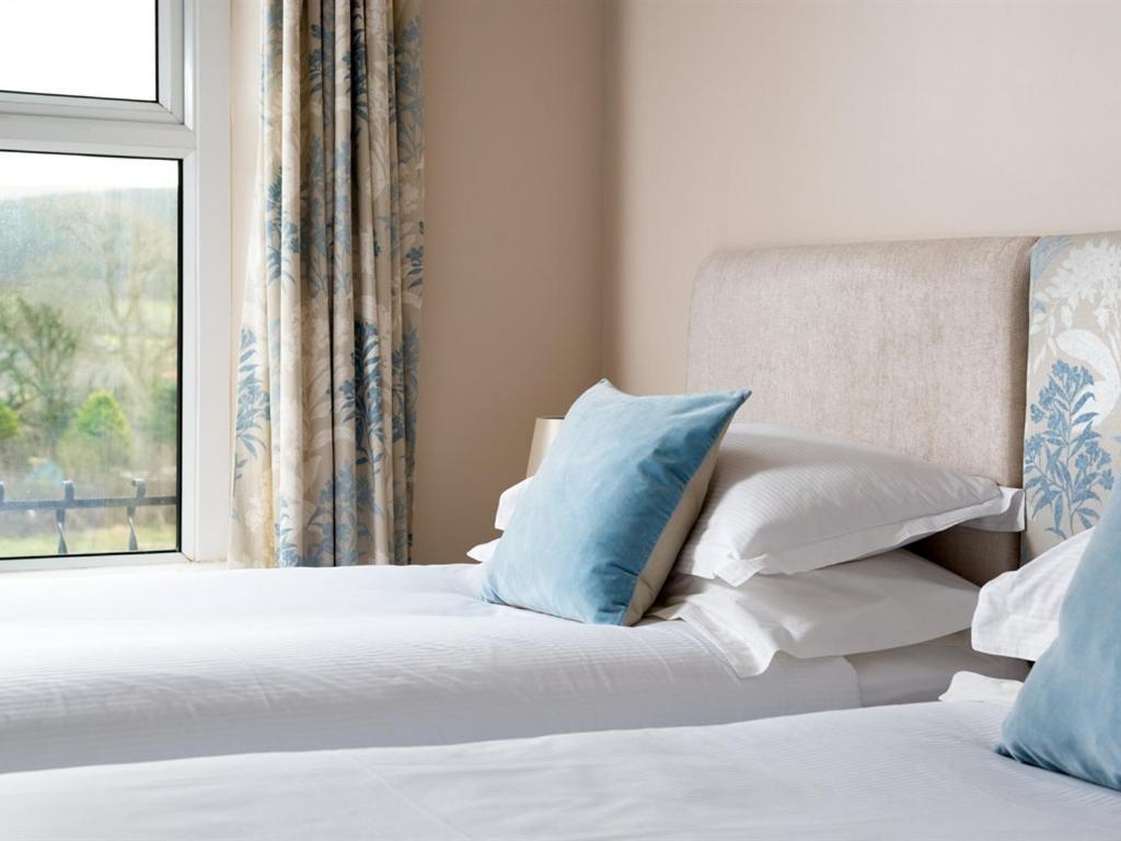 Parkside Hotel Cleator Moor Extérieur photo