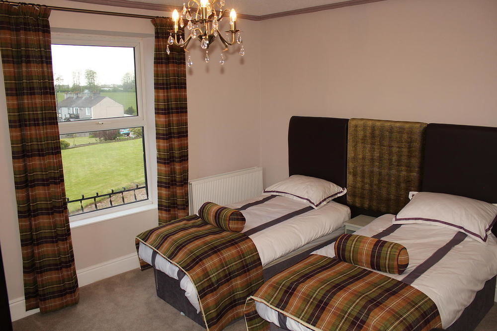 Parkside Hotel Cleator Moor Extérieur photo